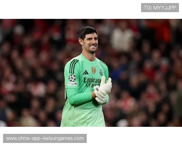 随着拜仁2-1巴黎，利物浦1-0，欧冠最新积分榜如下，皇马首败！，2019-2020欧冠利物浦